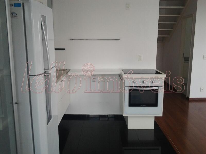 Apartamento para alugar com 2 quartos, 104m² - Foto 10