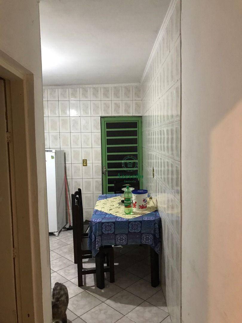 Sobrado à venda com 2 quartos, 180m² - Foto 7