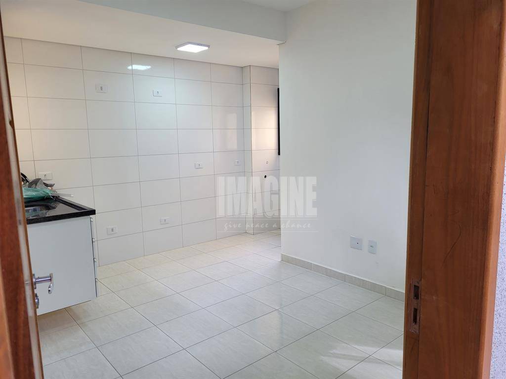 Apartamento para alugar com 1 quarto, 30m² - Foto 1