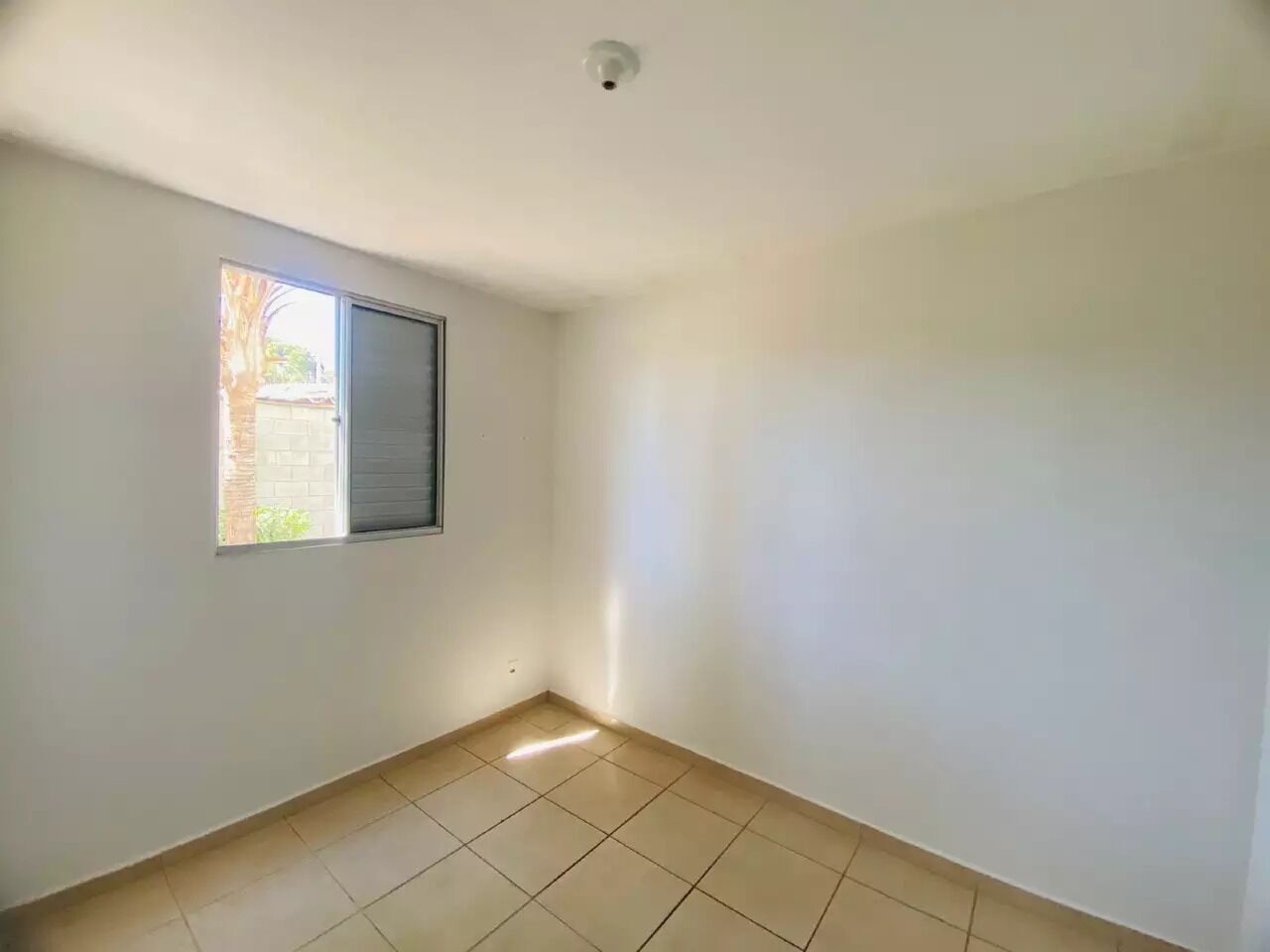 Casa para alugar com 2 quartos, 60m² - Foto 9