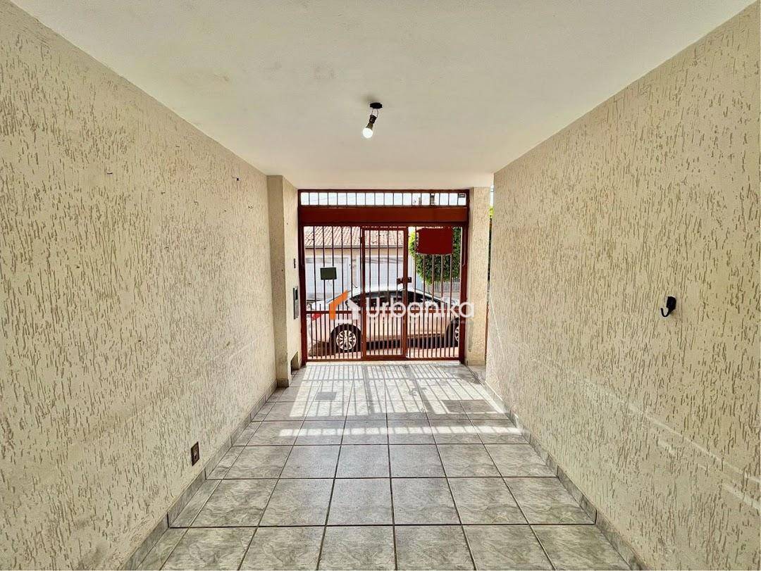 Casa, 2 quartos, 109 m² - Foto 4