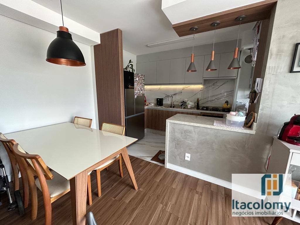 Apartamento à venda com 3 quartos, 83m² - Foto 1