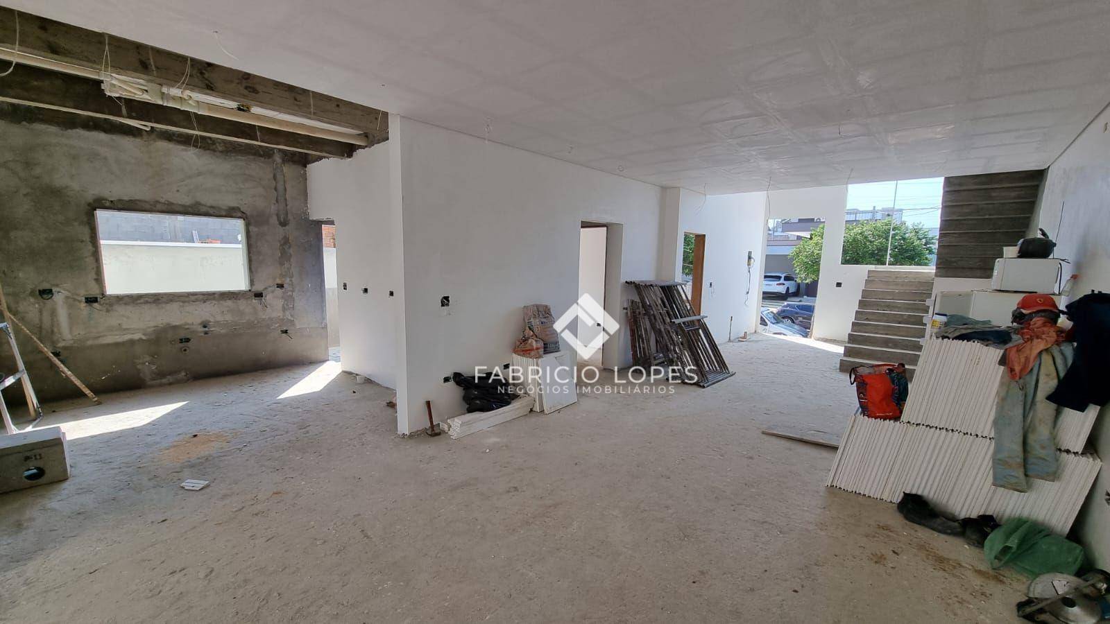 Casa à venda com 4 quartos, 212m² - Foto 4