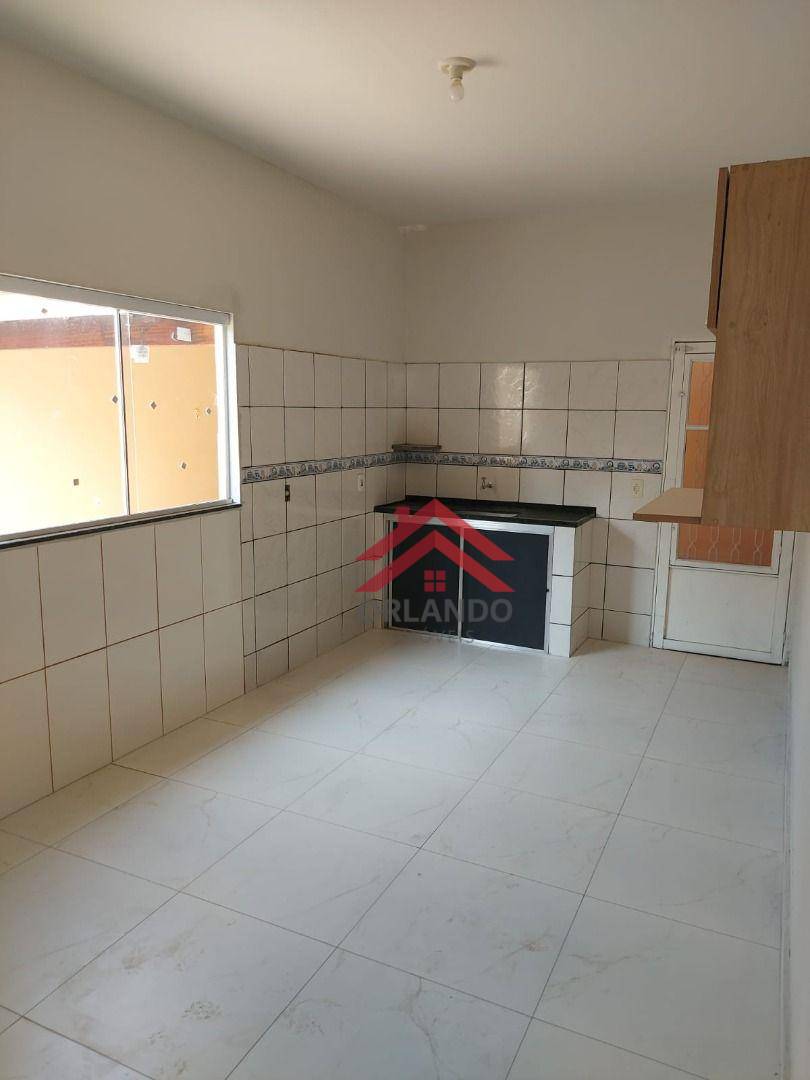 Casa à venda com 3 quartos, 140m² - Foto 1