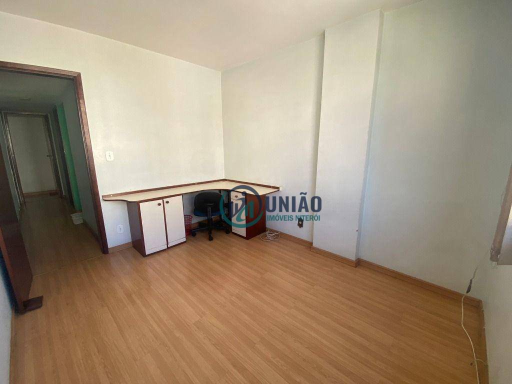 Apartamento à venda com 3 quartos, 102m² - Foto 6