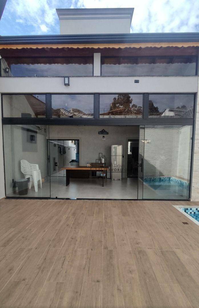 Casa à venda com 3 quartos, 211m² - Foto 17