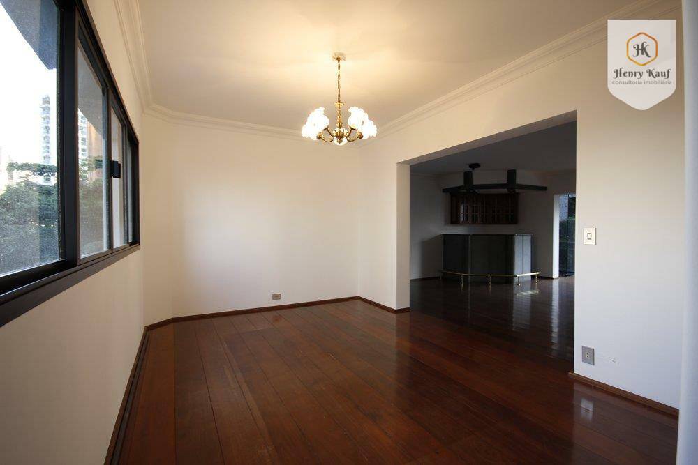 Apartamento à venda com 4 quartos, 218m² - Foto 16