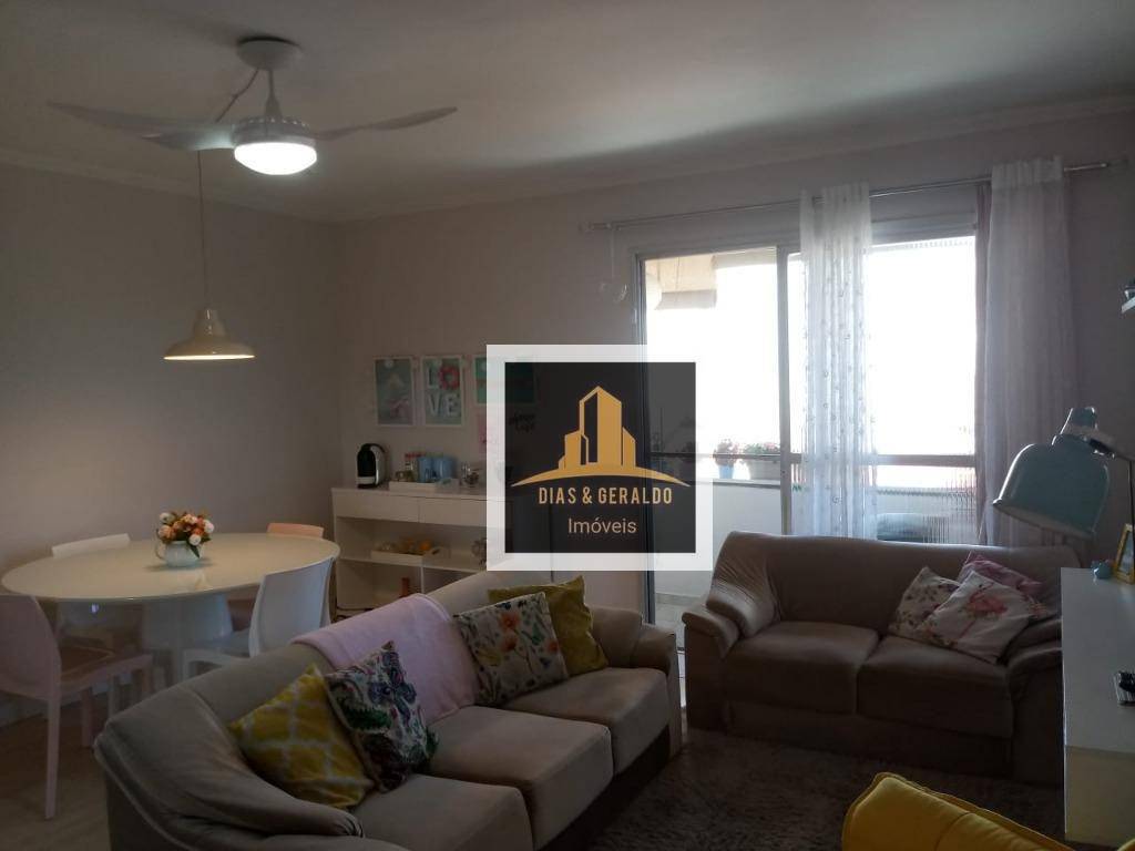 Apartamento à venda com 3 quartos, 96m² - Foto 5