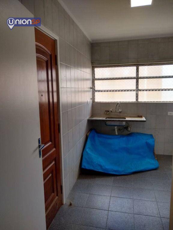 Apartamento à venda com 2 quartos, 72m² - Foto 20