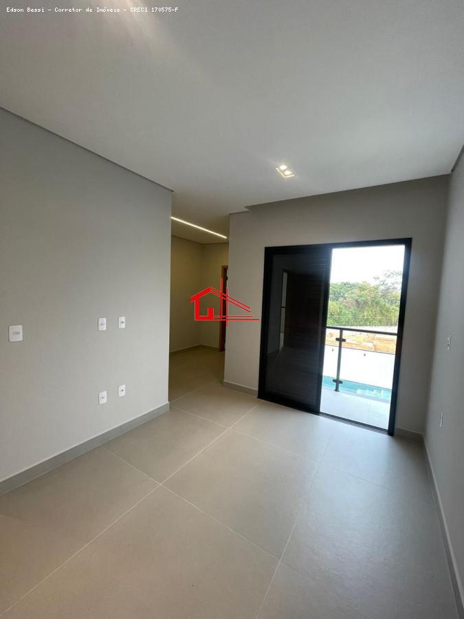 Casa de Condomínio à venda com 3 quartos, 258m² - Foto 7