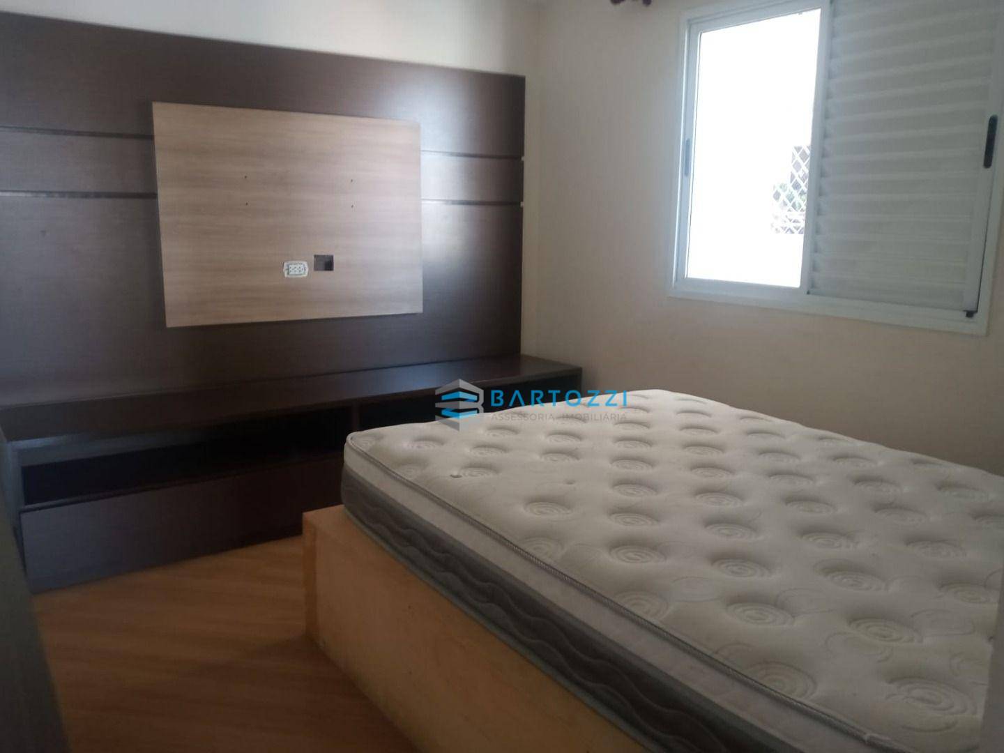 Apartamento à venda com 2 quartos, 70m² - Foto 23