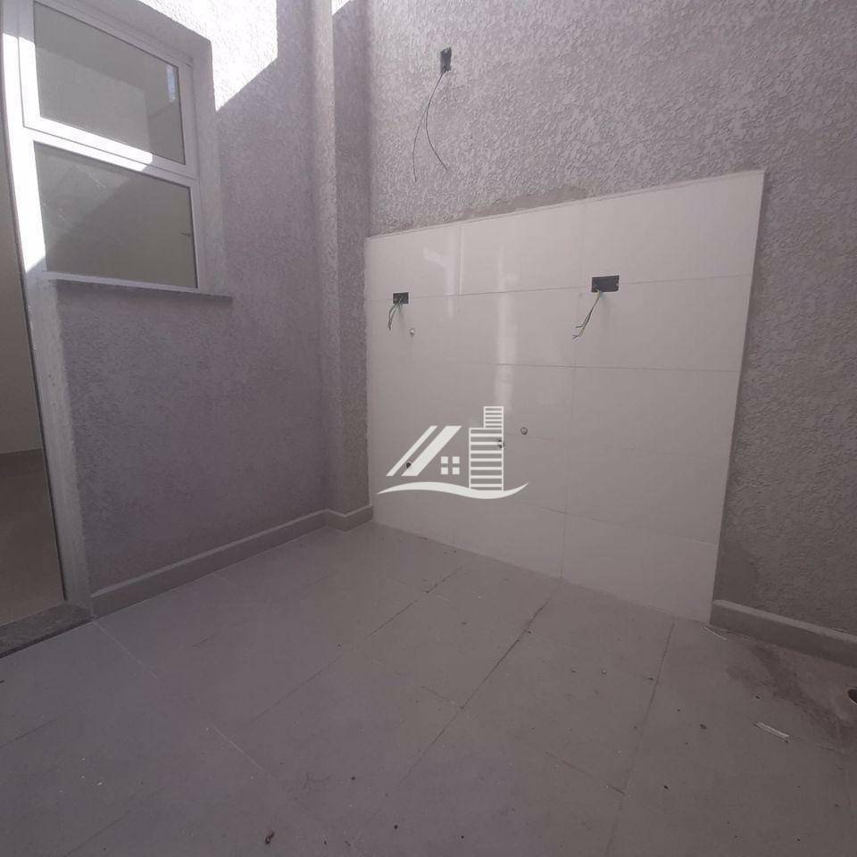 Apartamento à venda com 2 quartos, 43m² - Foto 3