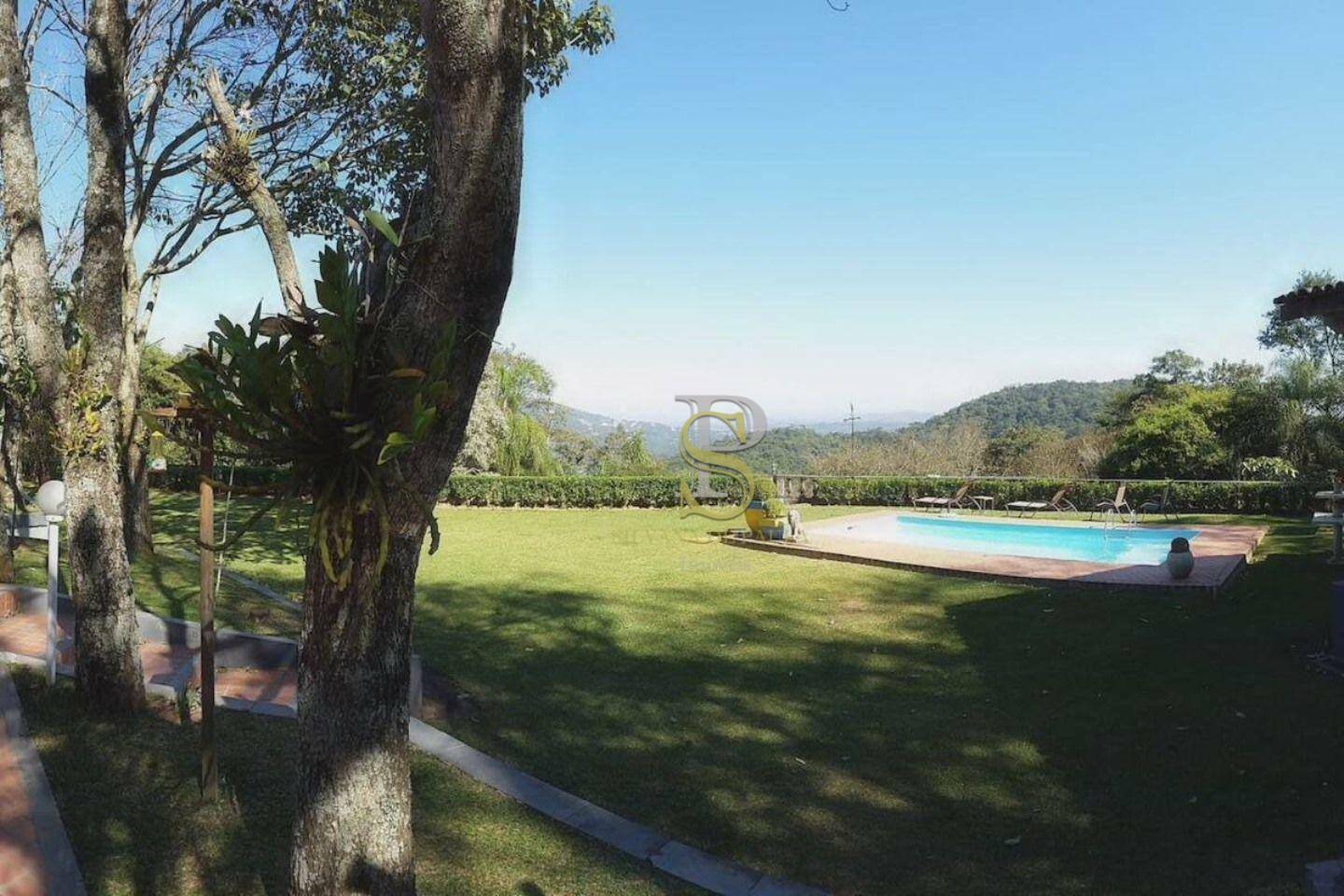 Casa de Condomínio à venda com 4 quartos, 463m² - Foto 4