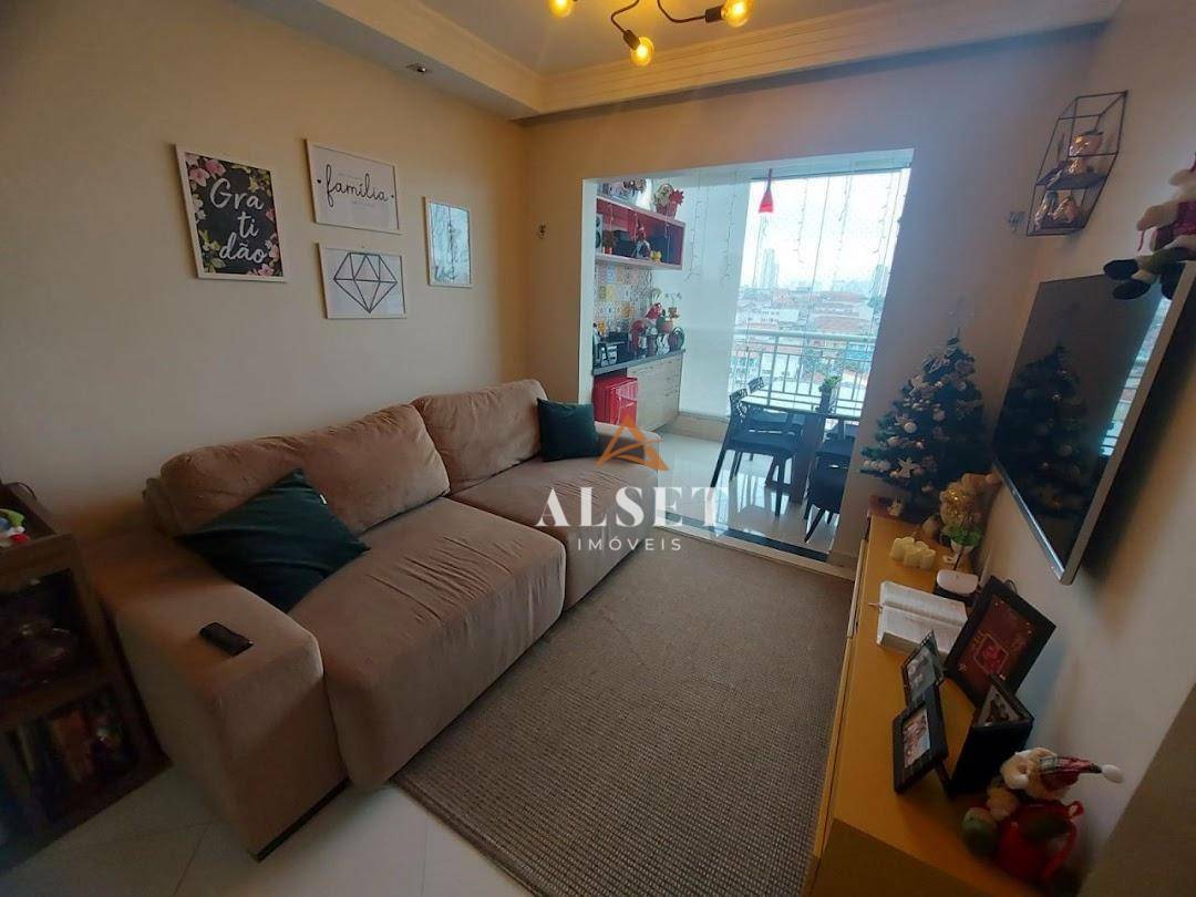 Apartamento à venda com 3 quartos, 63m² - Foto 2