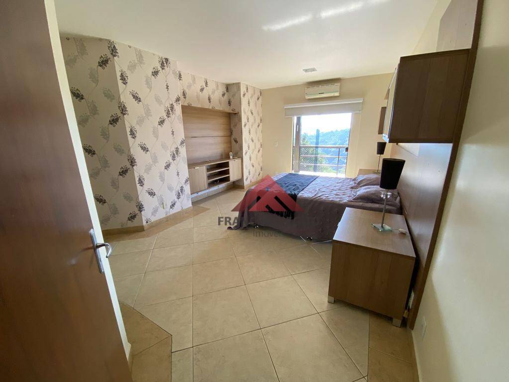 Casa de Condomínio à venda com 3 quartos, 450m² - Foto 26