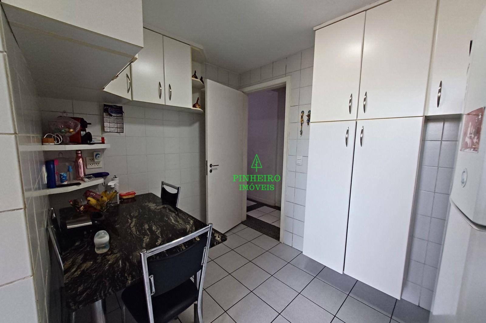 Apartamento à venda com 3 quartos, 129m² - Foto 10