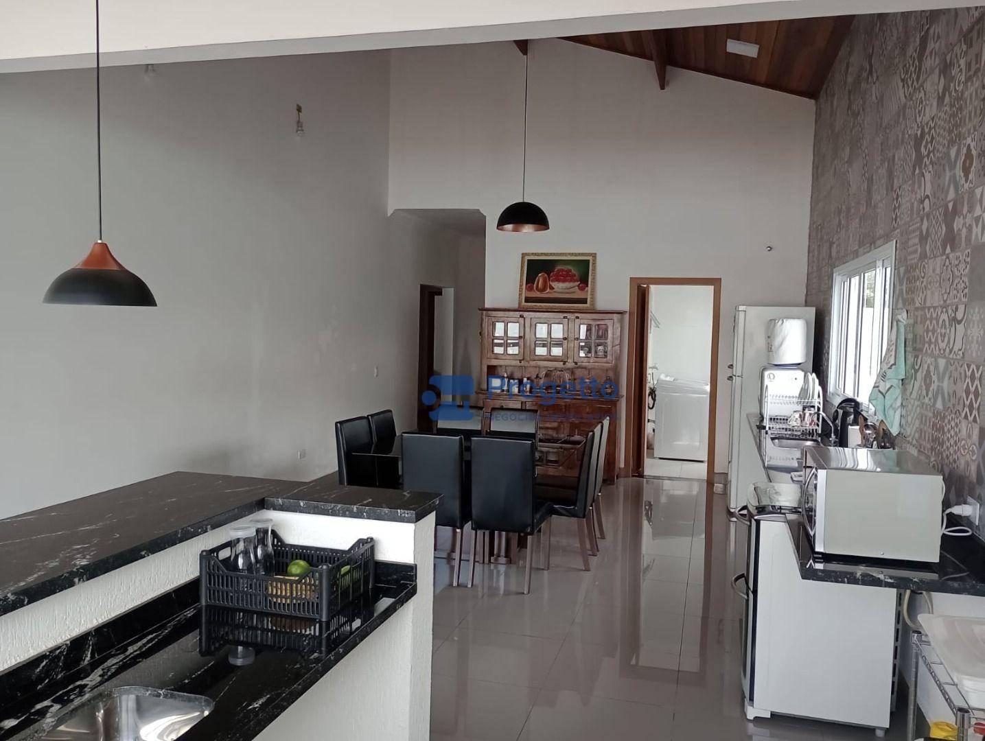 Casa de Condomínio à venda com 3 quartos, 244m² - Foto 15