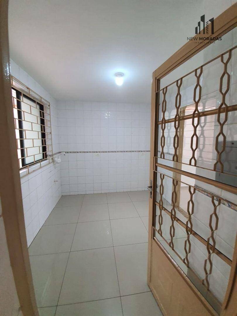 Sobrado à venda com 2 quartos, 115m² - Foto 32