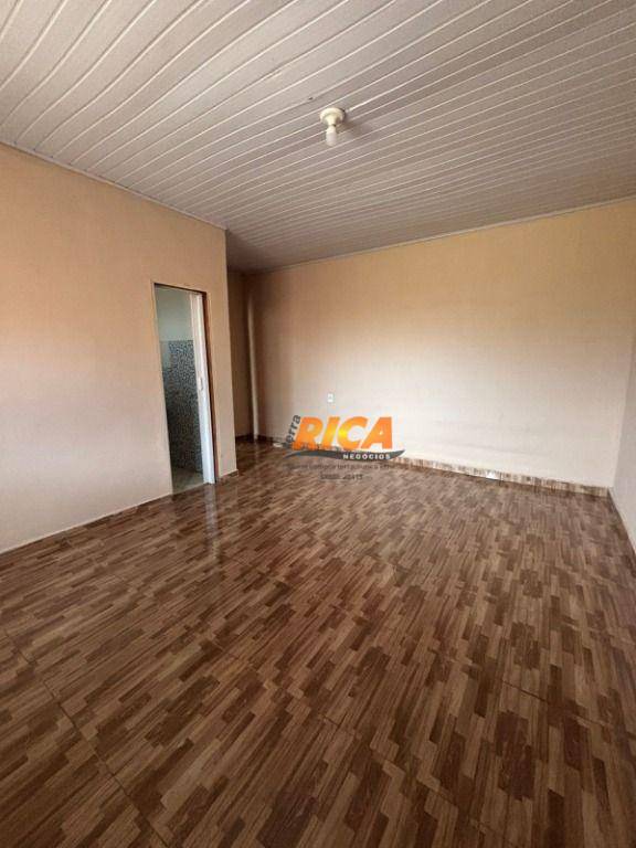 Casa à venda e aluguel com 1 quarto, 400M2 - Foto 8