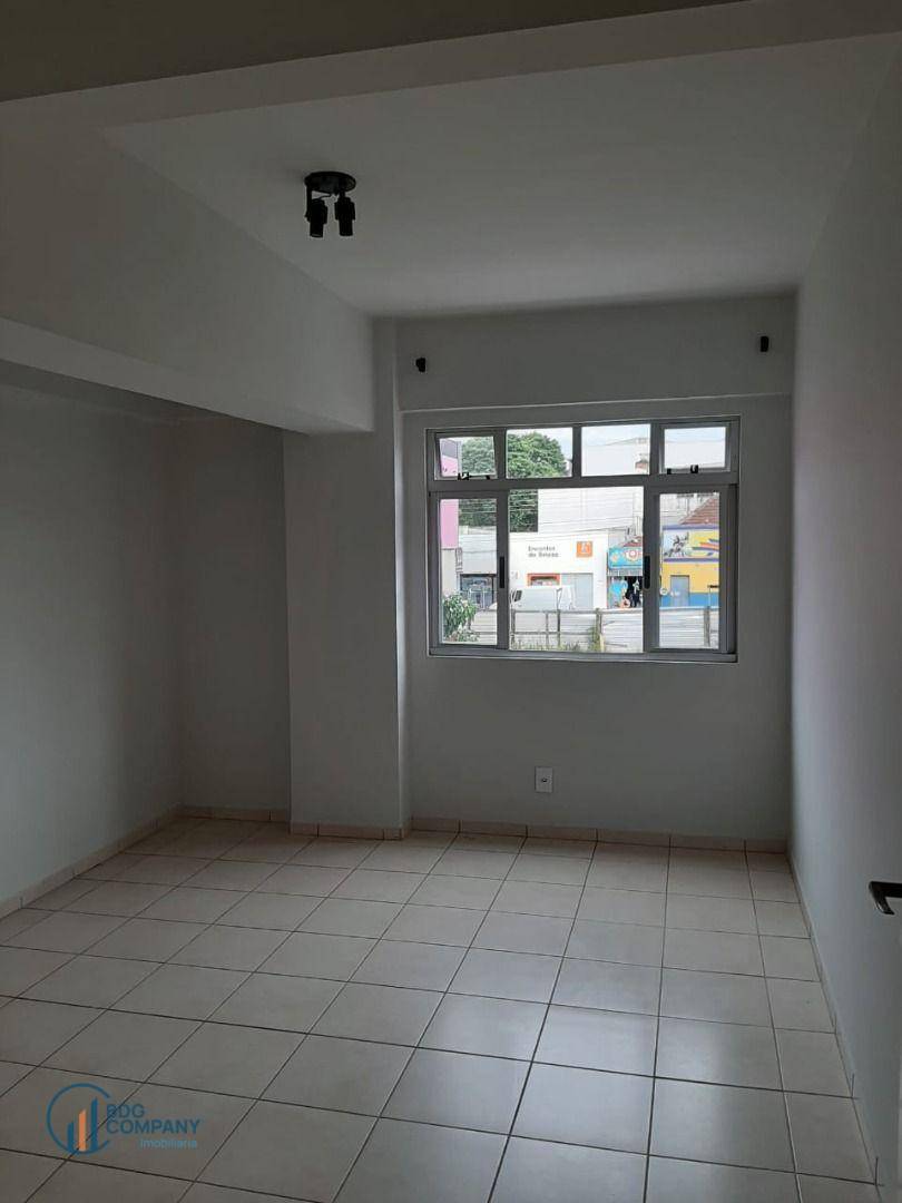 Apartamento para alugar com 1 quarto, 60m² - Foto 15