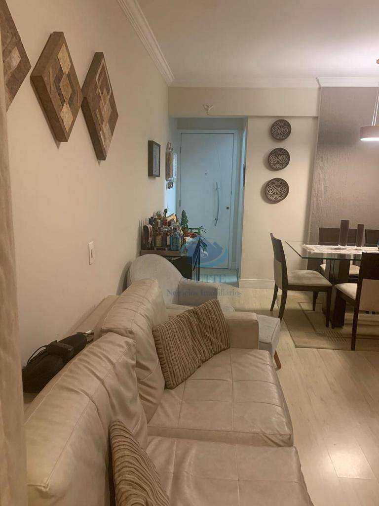 Apartamento à venda com 3 quartos, 70m² - Foto 11