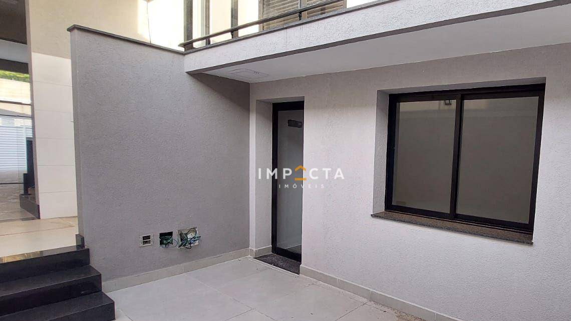 Casa à venda com 3 quartos, 180m² - Foto 26