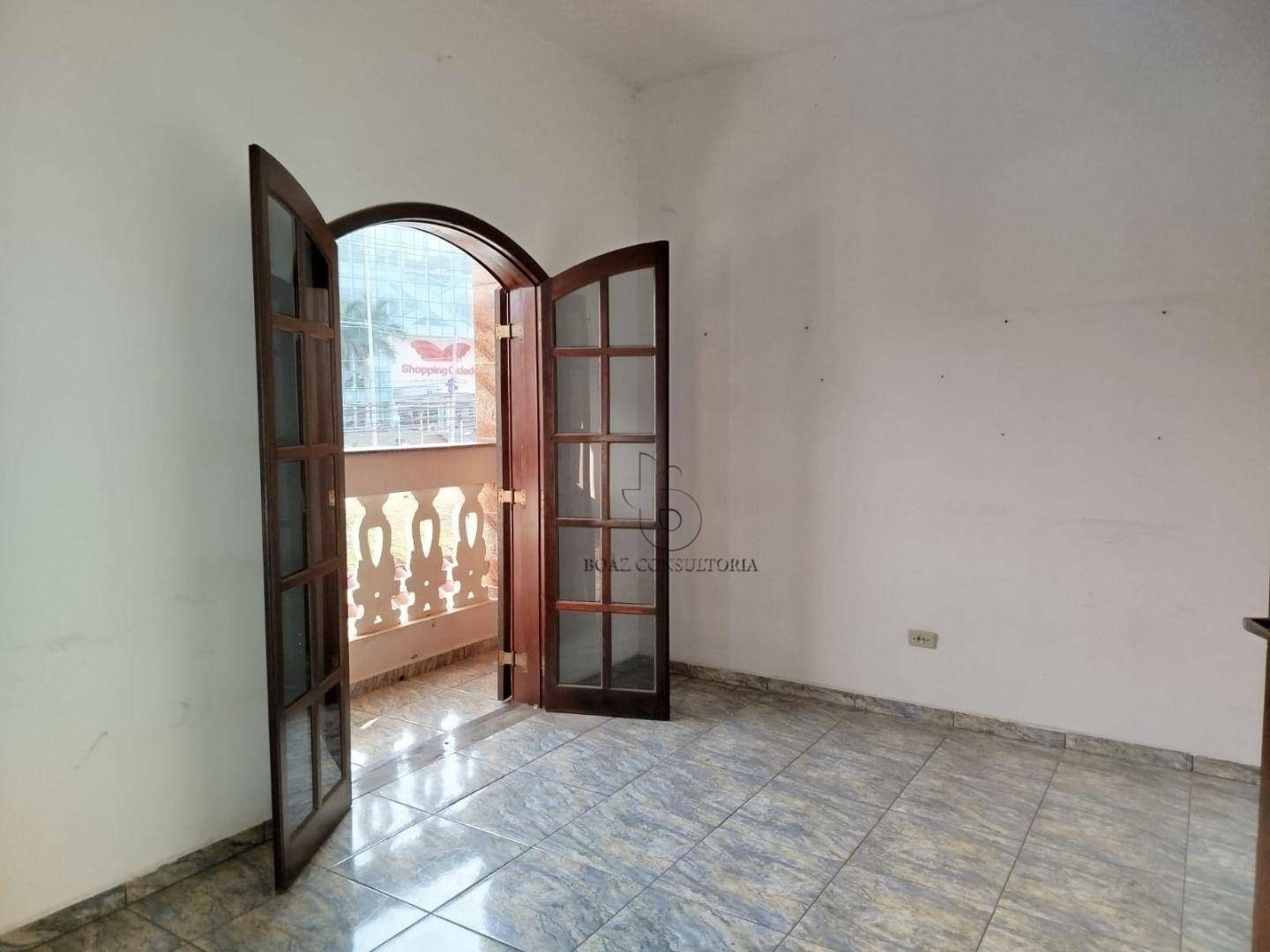 Sobrado para alugar com 3 quartos, 238m² - Foto 26