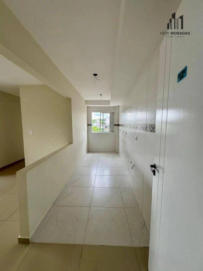 Apartamento à venda com 2 quartos, 58m² - Foto 4