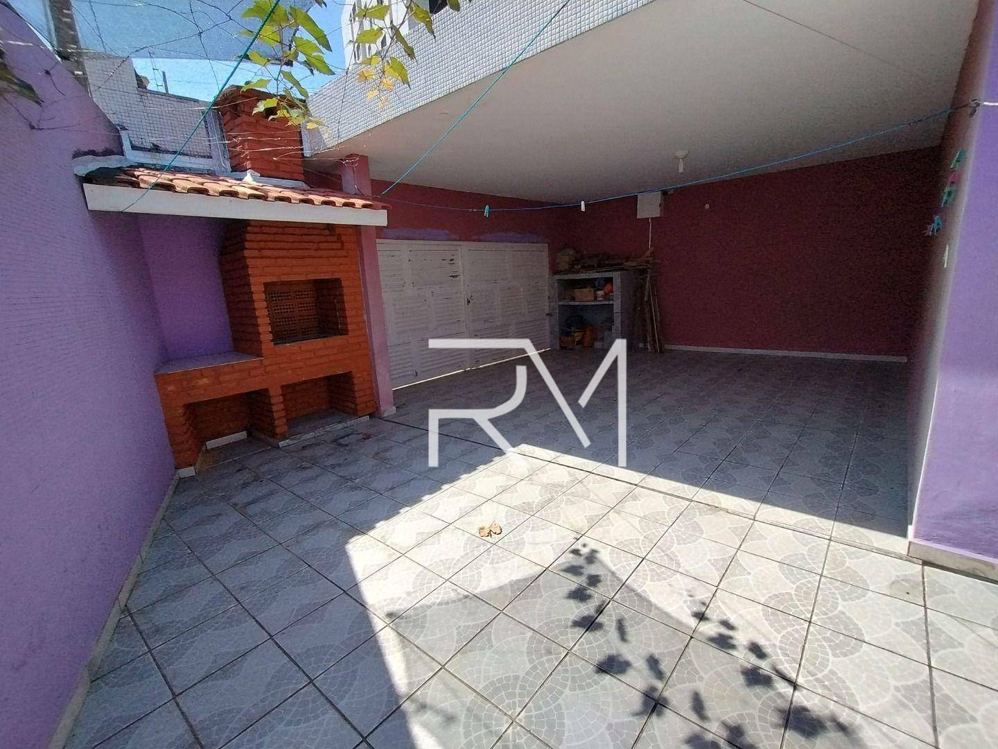 Casa à venda com 4 quartos, 231m² - Foto 8