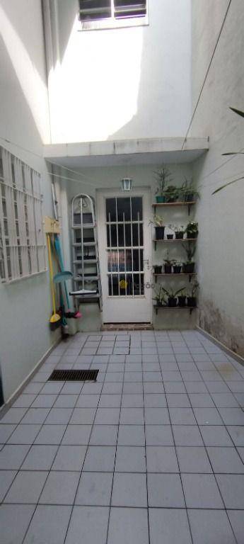 Sobrado à venda com 3 quartos, 134m² - Foto 16