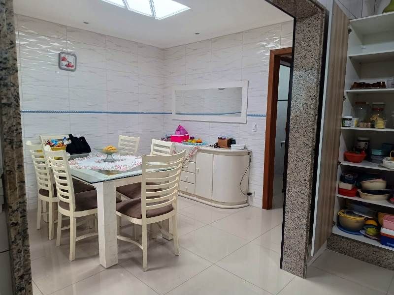 Sobrado à venda com 3 quartos, 223m² - Foto 10