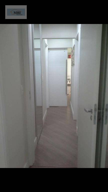 Apartamento à venda com 3 quartos, 68m² - Foto 3