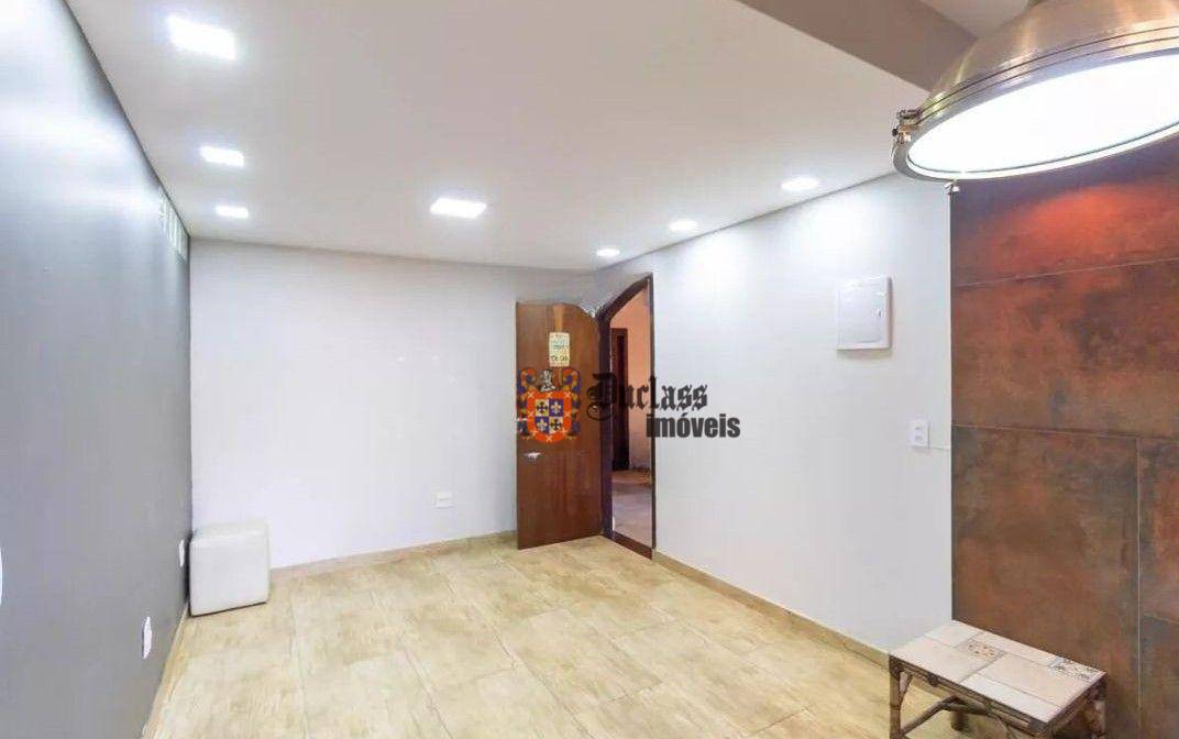 Casa à venda com 3 quartos, 250m² - Foto 27