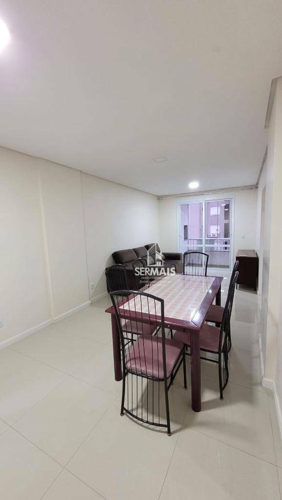 Apartamento à venda com 2 quartos, 75m² - Foto 19