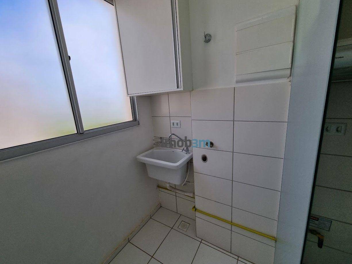 Apartamento para alugar com 2 quartos, 46m² - Foto 13