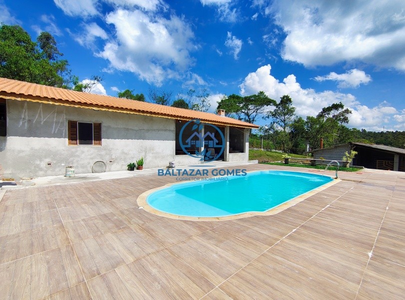 Chácara à venda com 2 quartos, 10000m² - Foto 5