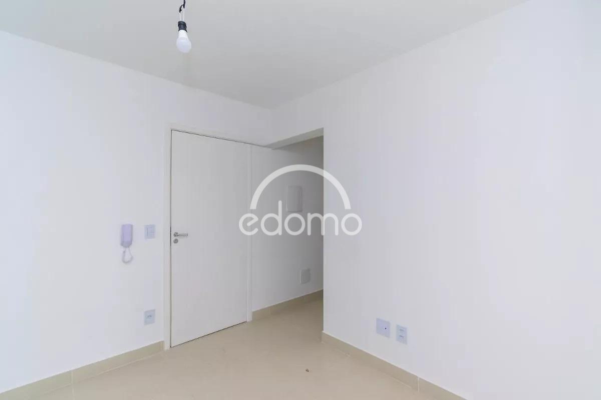 Apartamento à venda com 2 quartos, 41m² - Foto 2