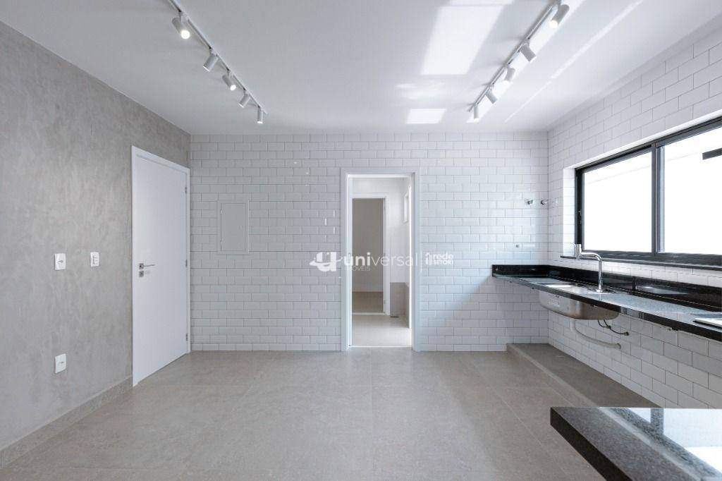 Casa de Condomínio à venda com 4 quartos, 367m² - Foto 13