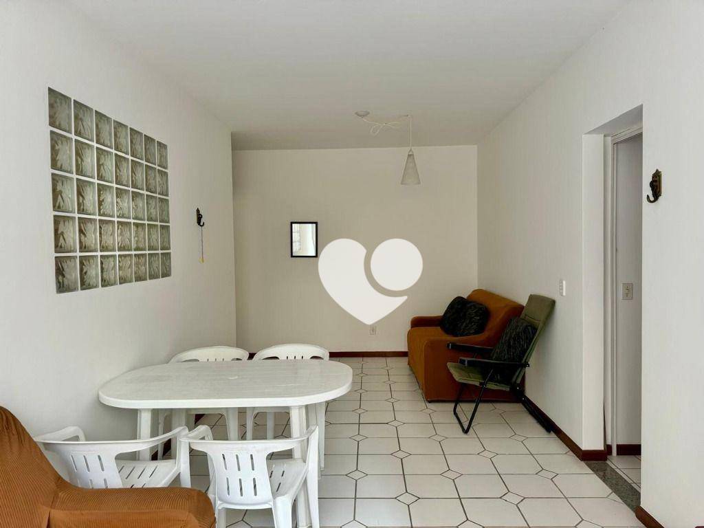 Apartamento à venda com 2 quartos, 90m² - Foto 4