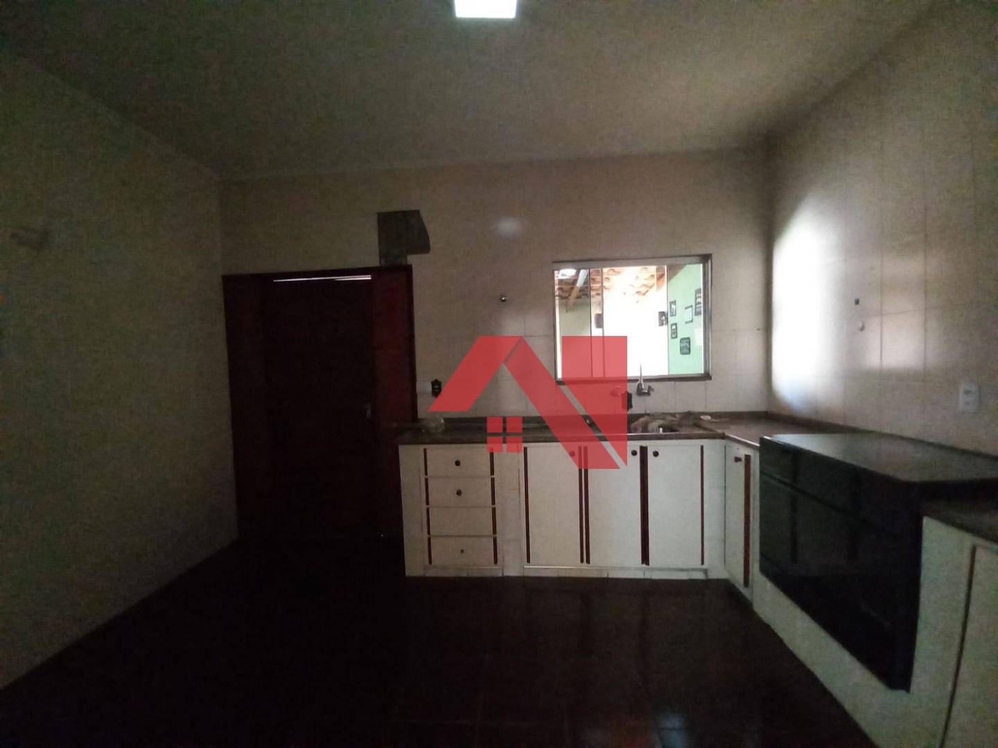 Casa à venda com 3 quartos, 107m² - Foto 9