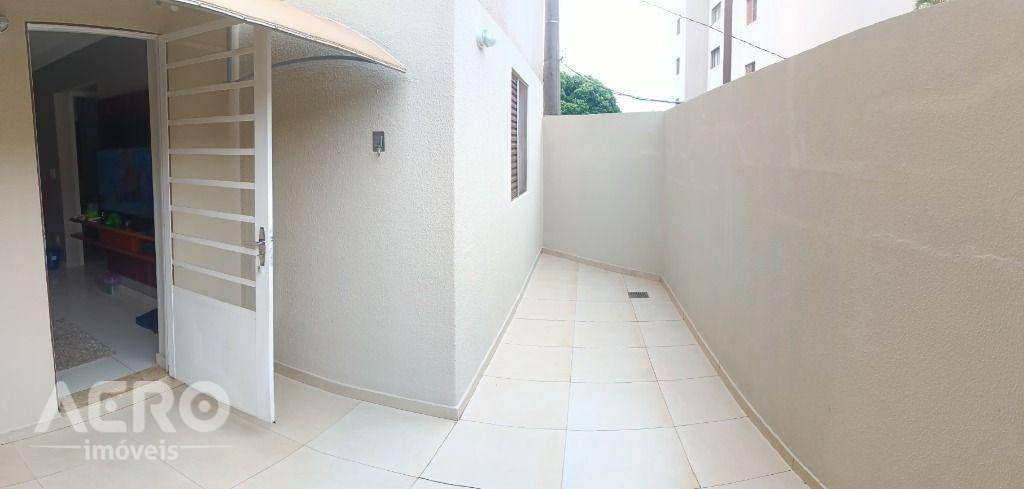 Apartamento à venda com 2 quartos, 65m² - Foto 16