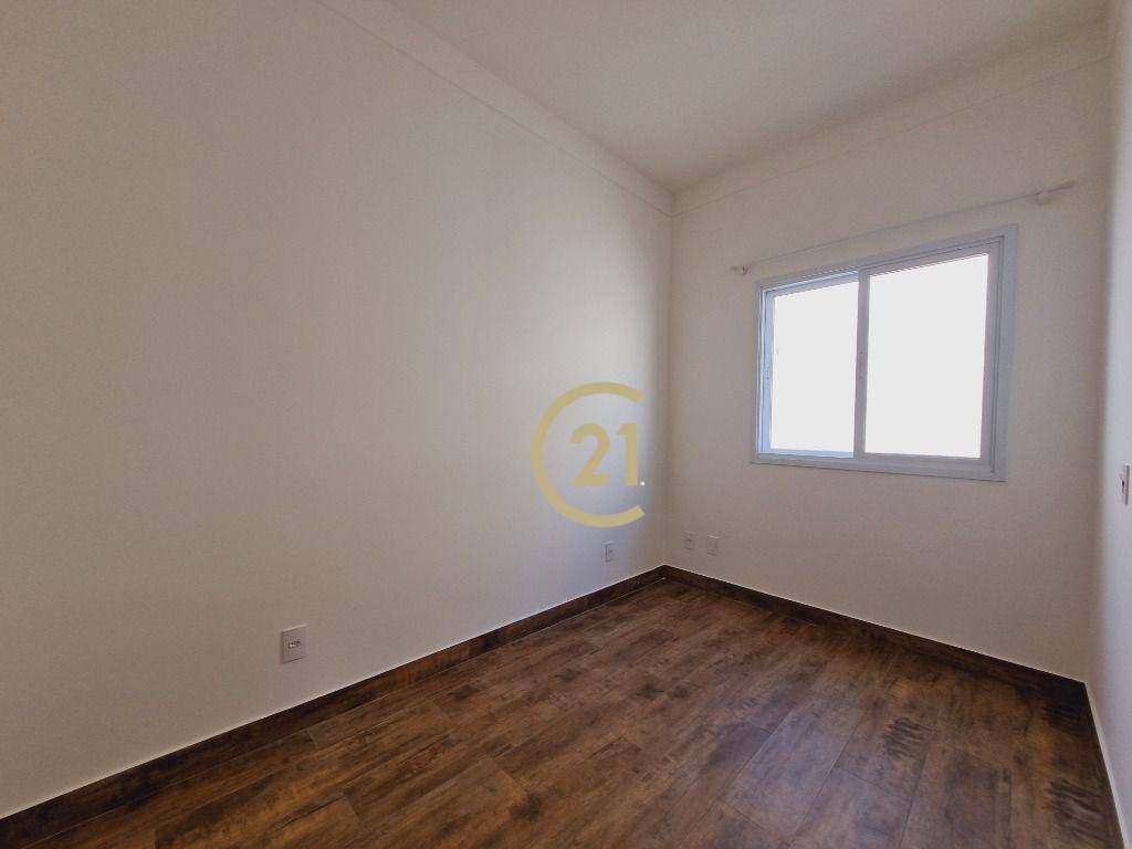 Casa de Condomínio à venda com 4 quartos, 255m² - Foto 17