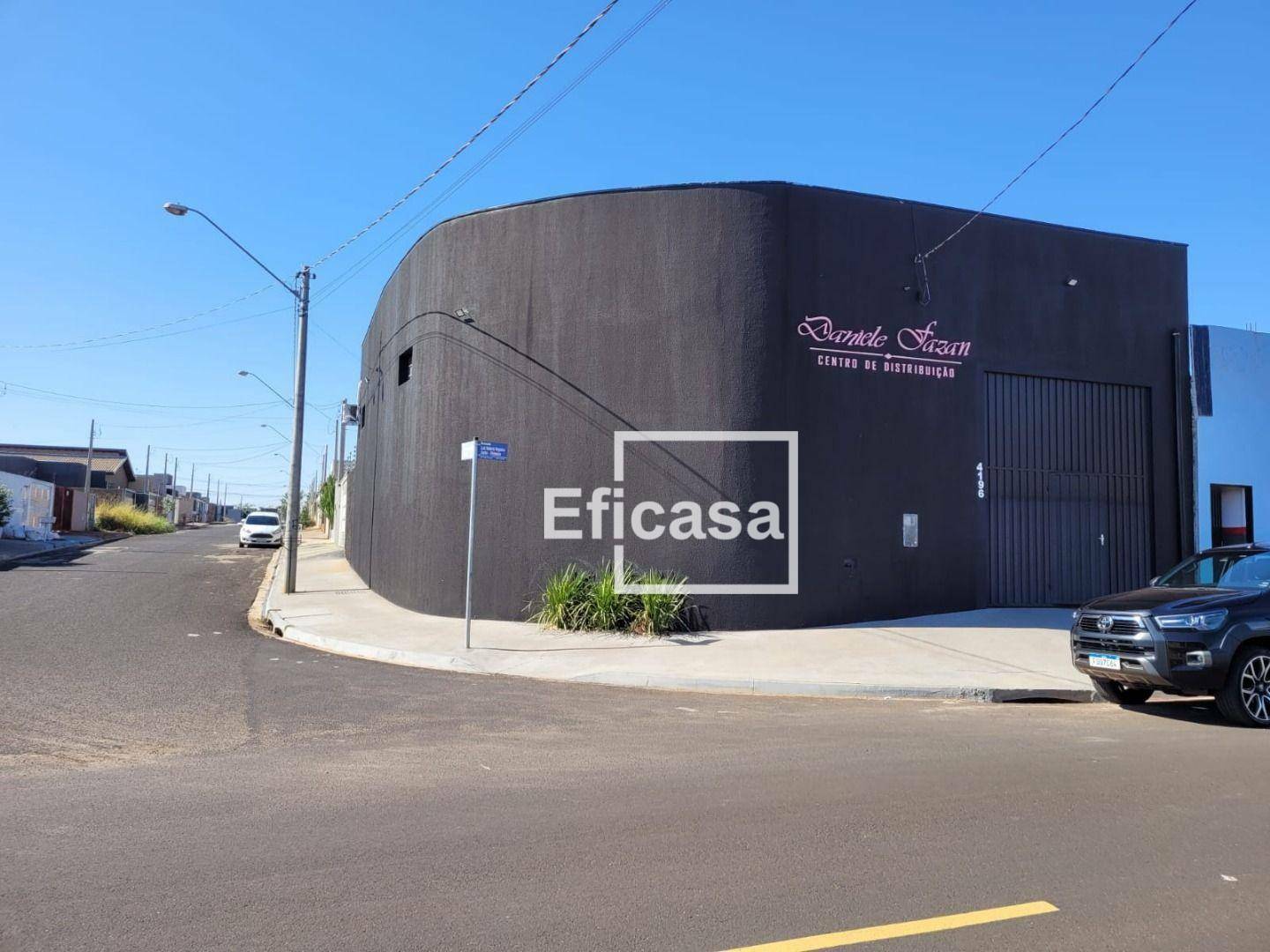 Loja-Salão para alugar, 198m² - Foto 1