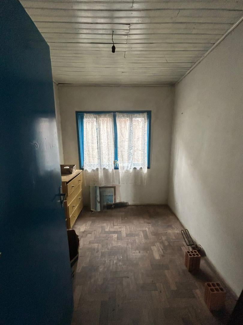 Casa à venda com 4 quartos, 80m² - Foto 11