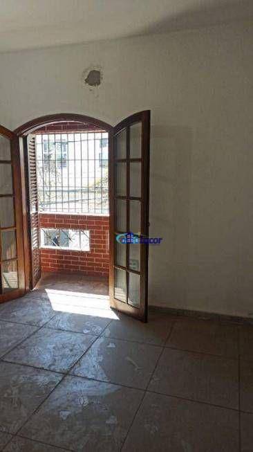 Sobrado à venda e aluguel com 4 quartos, 250m² - Foto 3