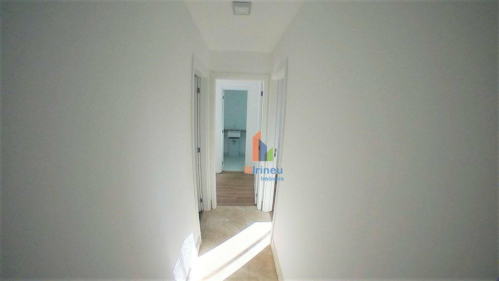 Apartamento à venda com 3 quartos, 107m² - Foto 32