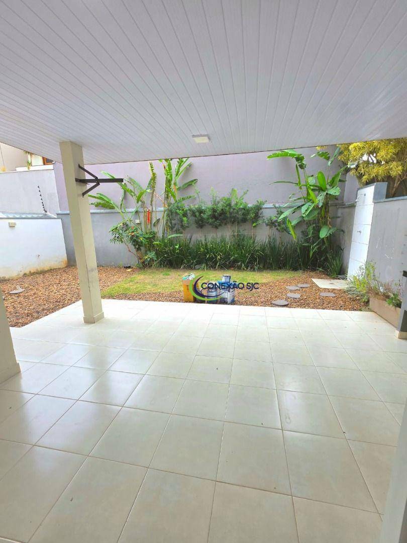 Sobrado para alugar com 4 quartos, 320m² - Foto 23
