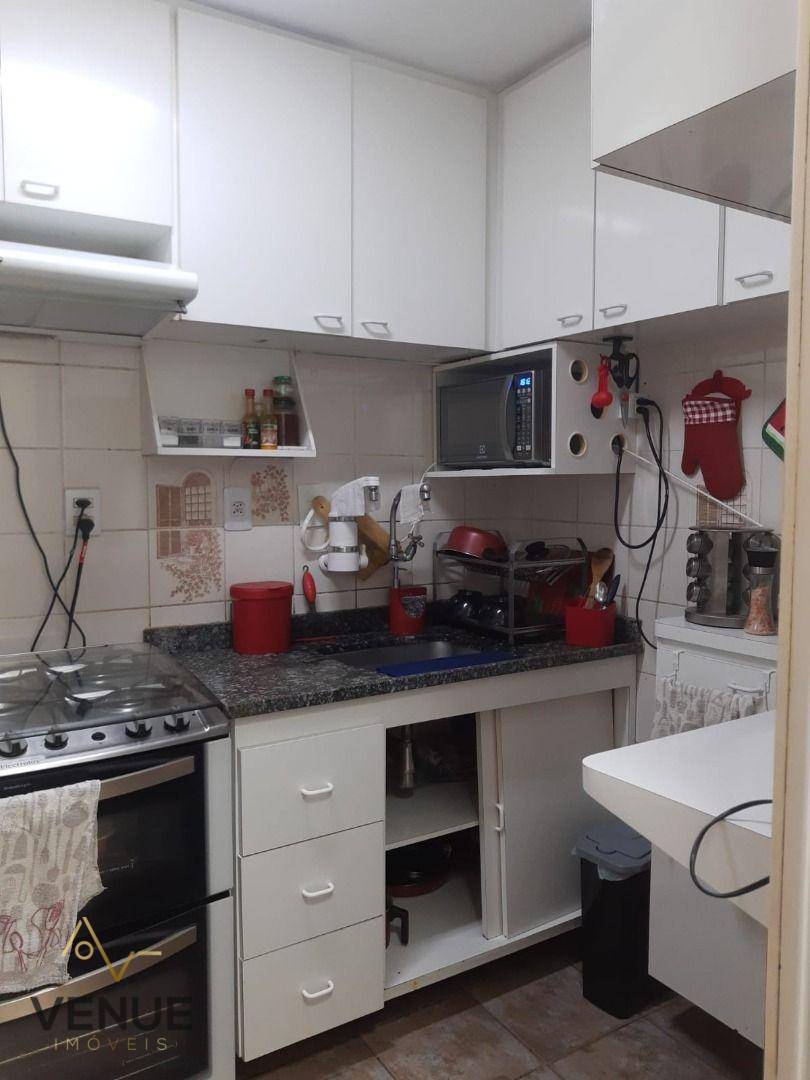 Apartamento à venda com 2 quartos, 49m² - Foto 4