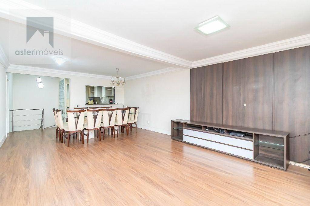 Casa para alugar com 4 quartos, 285m² - Foto 23