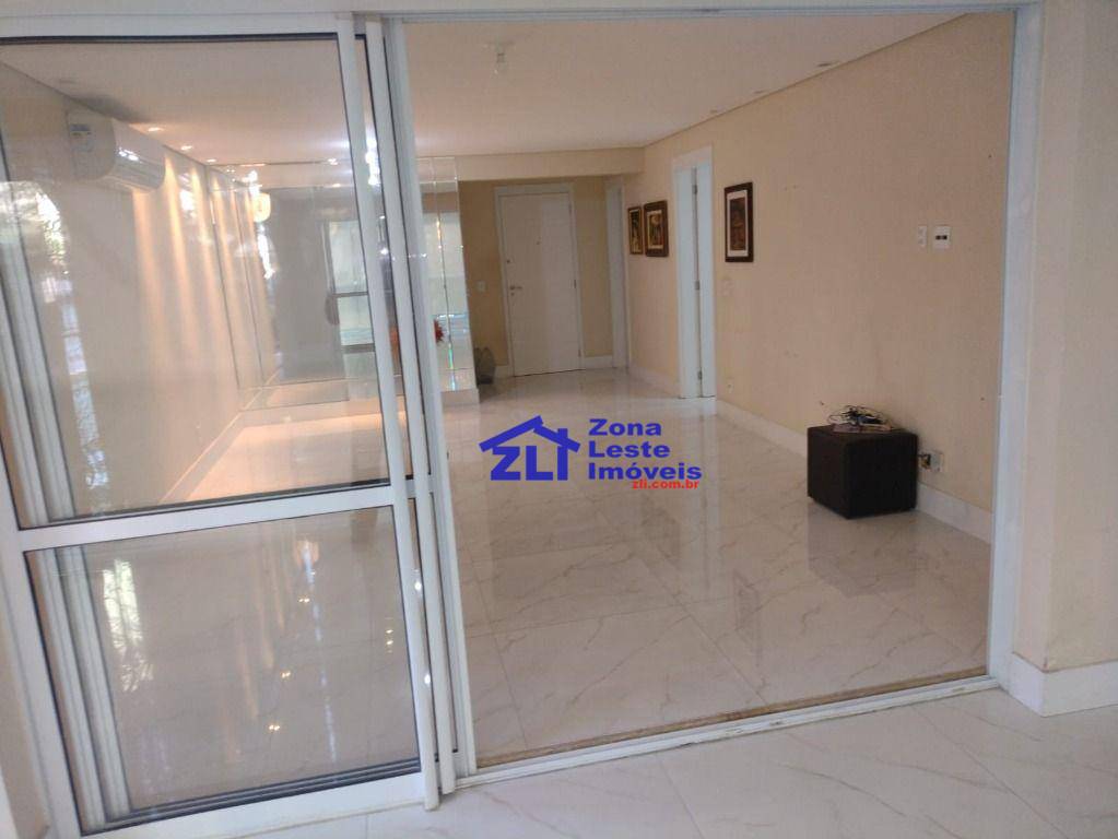 Apartamento à venda com 3 quartos, 155m² - Foto 2